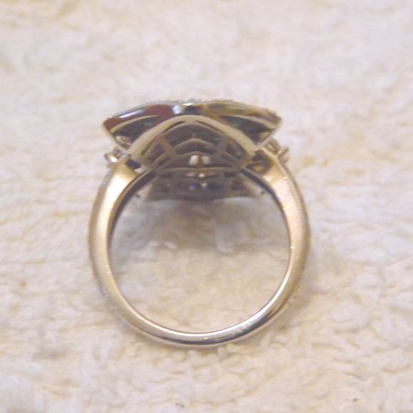 Real Collectibles by Adrienne Green and Clear CZ Ring Size 7 - Picture 4 of 6
